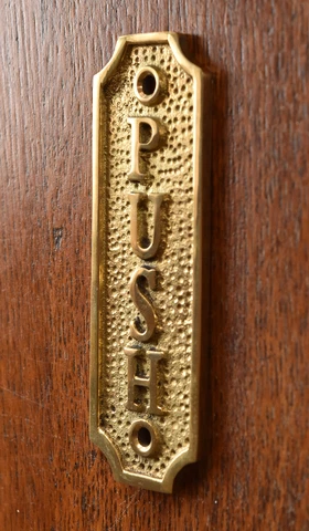 SOLID BRASS ANTIQUE STYLE PUSH DOOR SIGN DOOR PLAQUE Cover