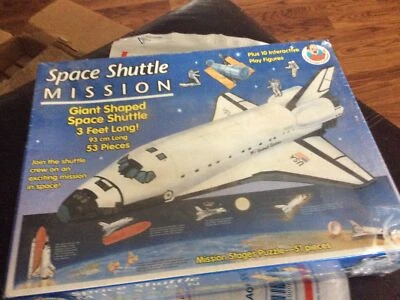 SPACE SHUTTLE MISSION GIANT SHAPED PUZZLE (2003) 3 ft long Space Shuttle - NEW! - Image 1 of 4