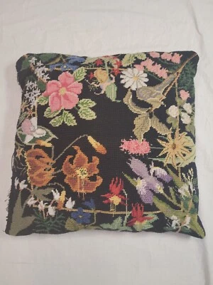 "Almohada de punta de aguja trasera de pana de lana floral de colección 15"" hecha a mano"  Foto 1 de 4