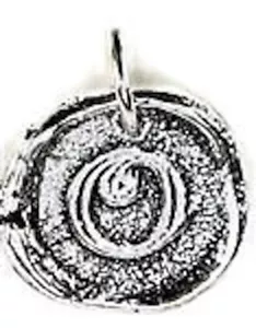Wax Insignia - Mini Seal Charm - Silver Plated - "O" - Picture 1 of 1