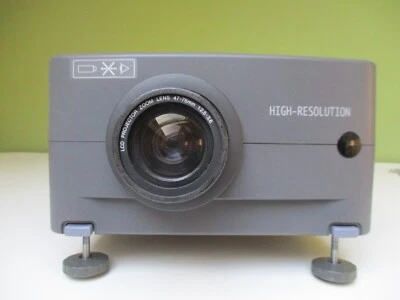 Sharp Vision Beamer XG-NV33XE, inkl. Fernbedienung, SXGA,XGA, SVGA, VGA, S-Video - Bild 1 von 4