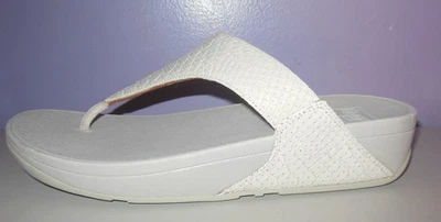 НОВЫЕ мягкие серые кожаные сандалии FitFlop Lulu с перфорированным тиснением под крокодила размер 11 - Изображение 1 из 4