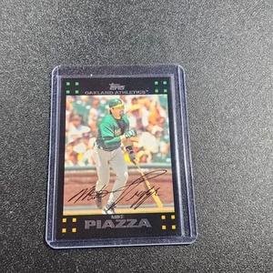 2007 Topps - Mike Piazza #53 - Picture 1 of 2