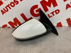 KIA XCEED DOOR MIRROR DRIVERS SIDE IN WHITE POWERFOLDING MIRROR 2022 - Picture 1 of 5