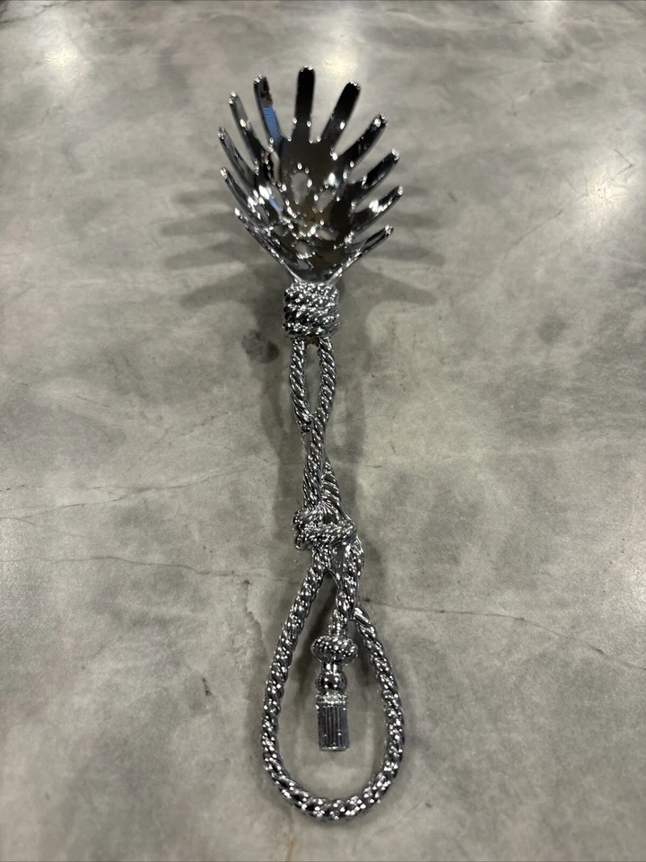 Pasta Scoop Spaghetti Server Ornate Knotted Rope Handle. Chrome. See All Pics! - Image 1 of 4