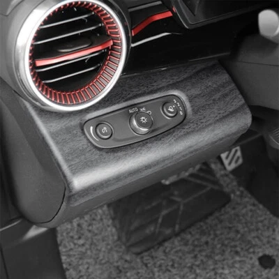 Cubierta de interruptor de faro de grano de madera negra para Chevrolet Trax 2023 2024 2025 Foto 1 de 4