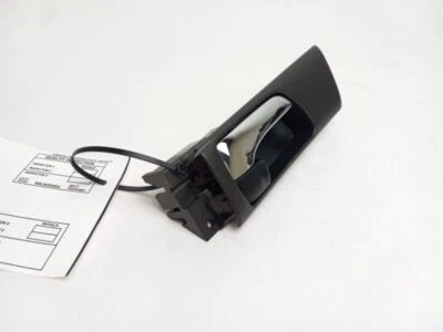 РУЧКА ВНУТРЕННЕЙ ДВЕРИ ЗАДНЕГО ПАССАЖИРА подходит для LEXUS ES330 2004 - 2006 - Изображение 1 из 4