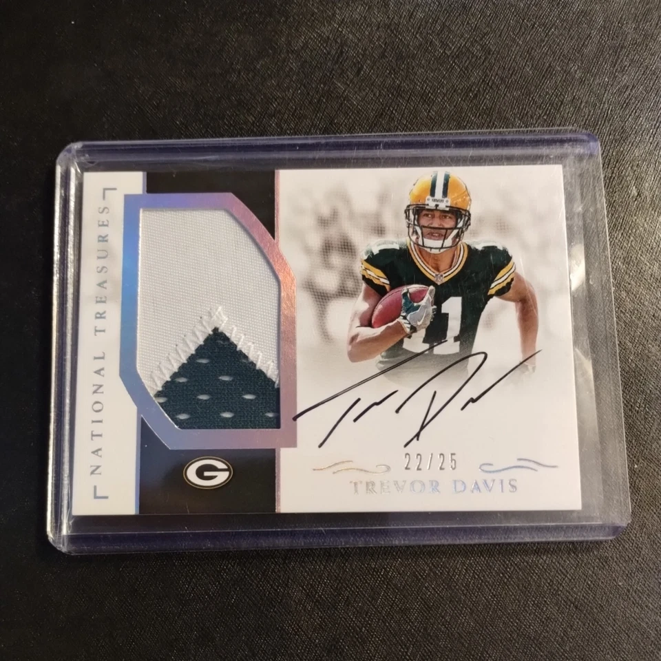 #22/25 Trevor Davis Rookie Patch Auto 2016 National Treasures Cal Packer Raiders - Image 1 of 4