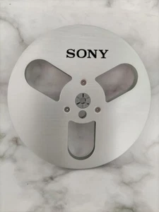 One pair silvery TAPE REEL Sony 7" inch Light Metal Aluminum Take Up Reel - Picture 1 of 5