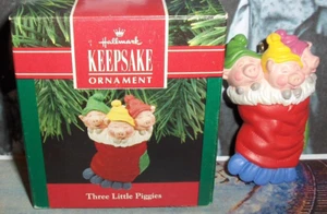 Three Little Piggies`1990`3 Little Piggies en su media, adorno distintivo - Imagen 1 de 7