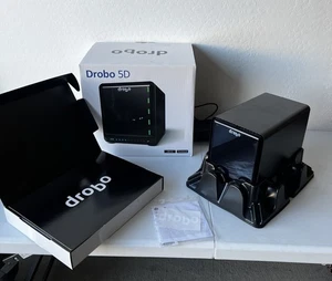Drobo 5D 5-Bay Direct Attached Storage DAS - WORKS - CIB - WITH 128GB SSD - Picture 1 of 12