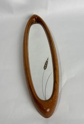 Espejo de pared ovalado vintage con trigo dorado Foto 1 de 4