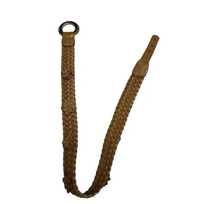 Брайтон желтовато-коричневый/верблюд плетеный кожаный ремень с цветочными акцентами и серебряной пряжкой размер 34 - Изображение 1 из 4