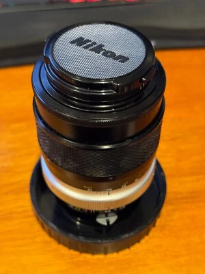 Lente Nikon NIKKOR 135 mm f/2,8 AI-s Prime Foto 1 de 4