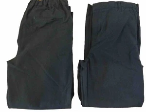2 schwarze Jungen-Schulhosen TU Alter 9y 28”W 22”L teilweise elastisch verstellbar - Bild 1 von 5