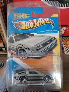 Hot Wheels 2011 Models Back to The Future Time Machine 2010 DMC Delorean Car - Picture 1 of 1