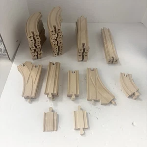 Lote de vías de madera para tren BRIO / Mixto / Oficial / Niños / Vintage / Coleccionable - Imagen 1 de 8