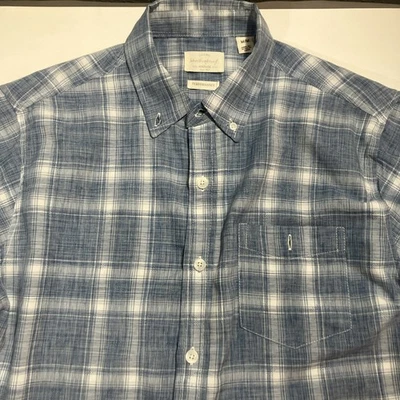 Weatherproof Vintage Men’s Short Sleeve Button-Up Shirt Gray Size M Pockets - Image 1 of 4