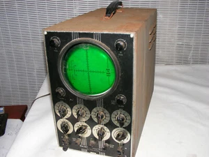 Vintage DeVry Technical Institute Oscilloscope Test Equipment  - Picture 1 of 12