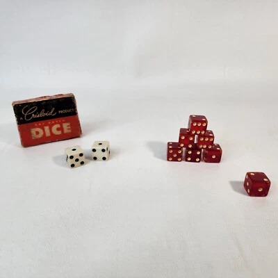 Juego de siete dados de baquelita semi transparentes crisloides y 2 dados de bonificación blanco roto Foto 1 de 4