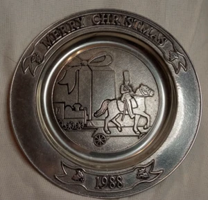 Vintage 1988 Wilton Weihnachten Deko hängend Zinn Wandteller Spielzeug Soldat - Bild 1 von 2