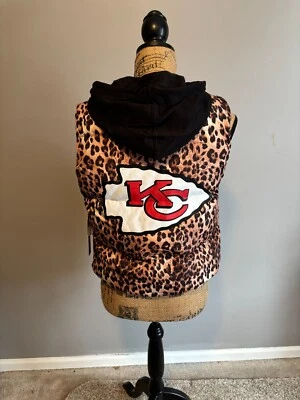 NUEVO Chaleco acolchado estampado animal - Talla M Foto 1 de 2