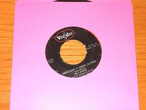 CHRISTMAS 45 RPM - THE 4 SEASONS - VEE-JAY 478 - "SANTA CLAUS IS COMING TO TOWN" - Picture 1 of 2