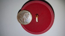 Orngish Red Triangle Rate Fine Cheap Uk #6Odbp 22K Gold Nose Pin 3 White Stone 1