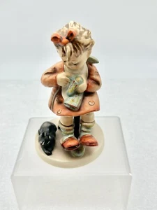Hummel Porcelain Figurine "Mothers Helper" #133 TMK6  W. Germany - Picture 1 of 8