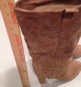 Women's 10 JOAN & DAVID Beige Suede Boots - Picture 1 of 12
