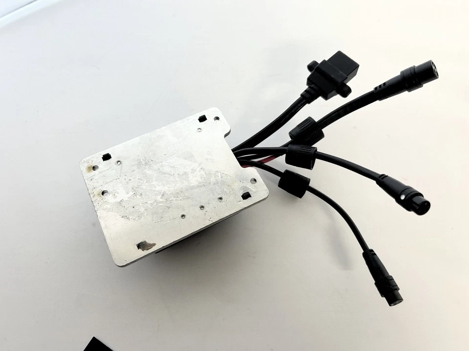 Motocaddy S3 Pro 2016 Control Box - MCE-01-S3P16 - (USED) - Image 1 of 4