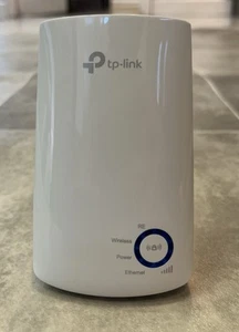 Rozszerzacz zasięgu Wi-Fi TP-Link TL-WA850RE 300Mbps – doskonały stan - Zdjęcie 1 z 6