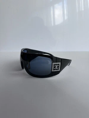 Gafas de sol Chanel negras con visera envolvente 5086-B (AUTÉNTICAS) Foto 1 de 4