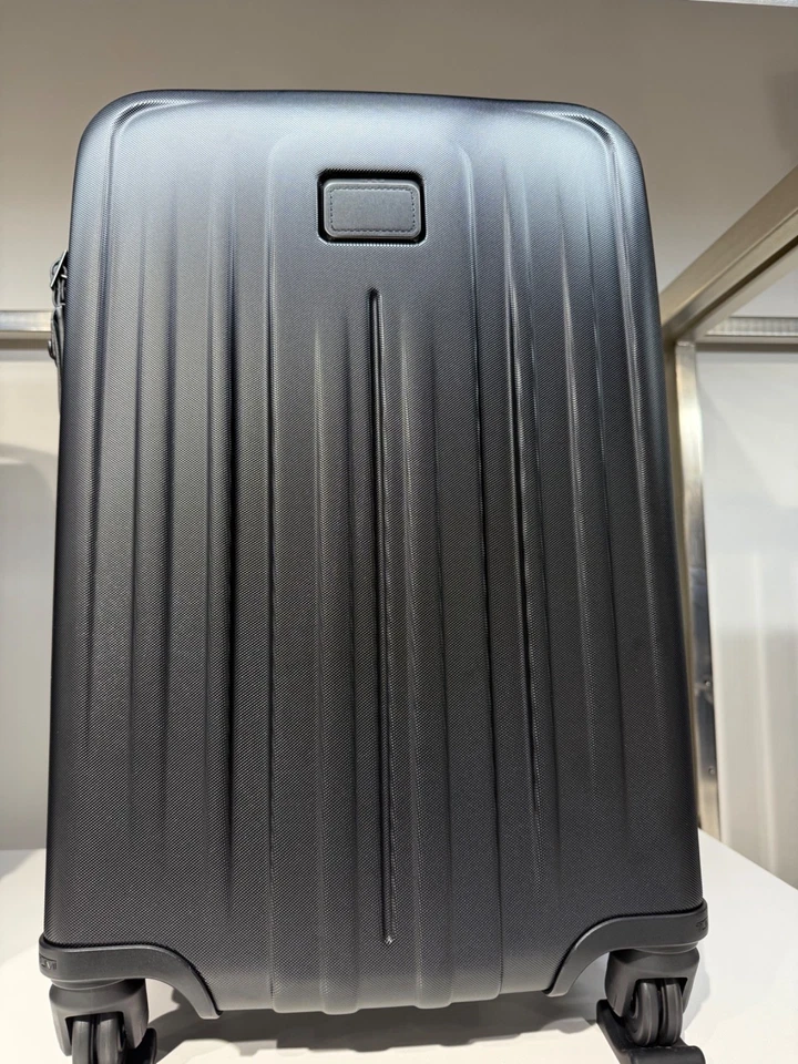 Tumi V4 International Expandable 4 Wheel Packing Suit Case - TEXTURED BLACK