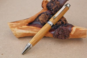 Schreibgerät XL Kugelschreiber Platin handgedrechselt Holz Perückenstrauch - Bild 1 von 4