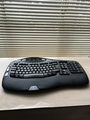 Logitech Wave Keyboard Kabellose Ergonomische Tastatur Handballenauflage Bluetooth - Bild 1 von 4