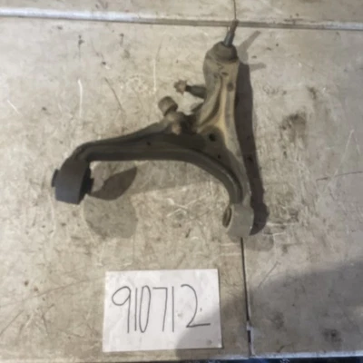 Cadillac SRX 2004-2009 brazo de control inferior delantero izquierdo AWD Foto 1 de 4