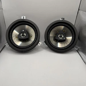 PAIR OF JEEP DODGE CHRYSLER 6.5" kicker  51932 SPEAKERS  - Picture 1 of 5