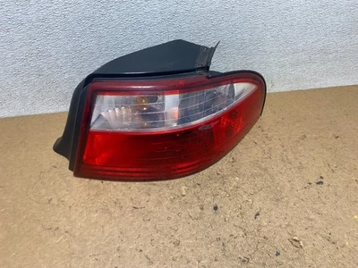 Luz trasera lateral del pasajero derecho Mercury Sable 2004 2005 OEM T0946 DW Foto 1 de 4