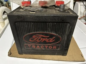 Vintage FORD 6 Volt Tractor Battery N-series 9N 8N 2N Funk Ferguson Fordson 6v - Picture 1 of 12