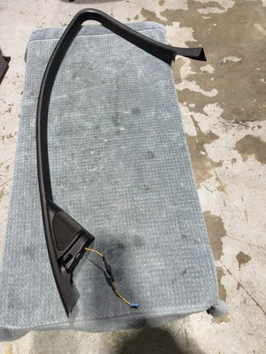 BMW 330i E90 2006 marco ventana delantera derecha panel de moldura Foto 1 de 4