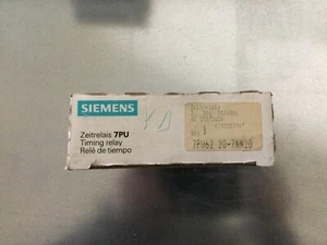  Siemens Zeitrelais 7PU62 207NN20 - Bild 1 von 3