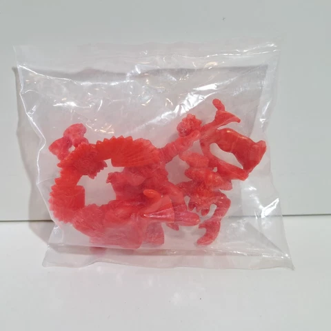 MONSTER IN MY POCKET MIMP SERIES 1 COMMON RED SEALED PACK WITH 5 FIGURES Cover