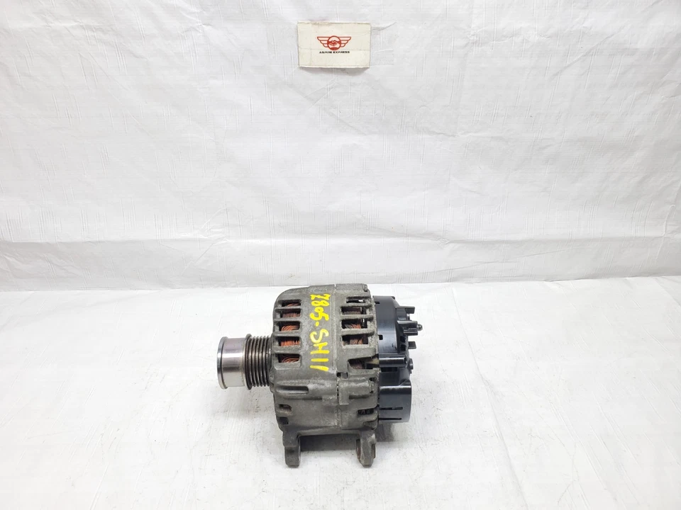 Volkswagen Jetta 2017 alternador generador 1,4 L tracción delantera OEM 04E903021R Foto 1 de 4