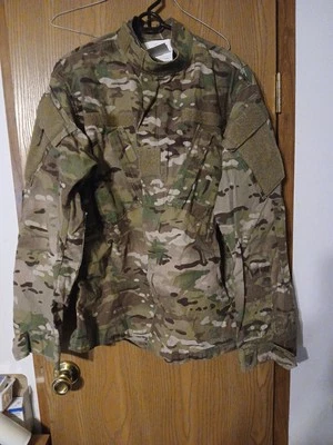 US Army Combat Camo Perimeter Insect Guard Top Multicam Small Regular - Image 1 of 4