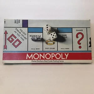 Vintage Monopoly Board Game Parker Bros. - Picture 1 of 2