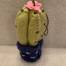 Wool  Christmas Ornament  Cacti Cactus 4.25” Pink Flower