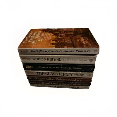 CATHERINE COOKSON Lot of 7 PB Vintage Romantic Novels, 1960s & 70s Foto 1 de 4