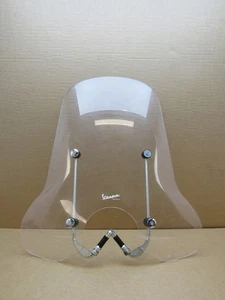 Piaggio Vespa Primavera 125 2018 4,807 miles front windscreen (13712) - Picture 1 of 6
