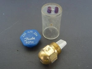 Danfoss Oil Burner Nozzle - 0.75 gallons / hour, 60 degree - 11 - Picture 1 of 1